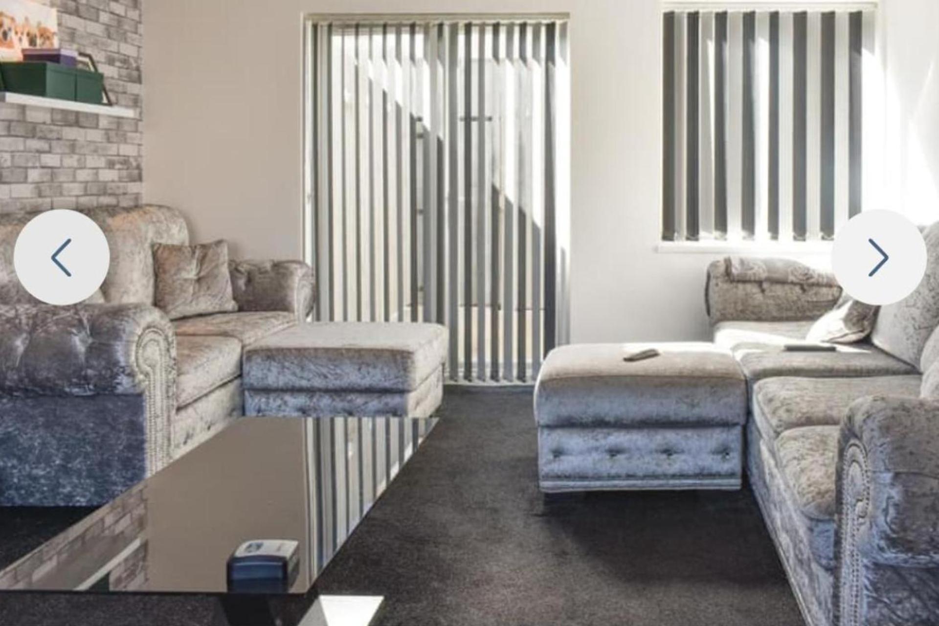 The Hawthorns Large Detached 3 Bedroom Family Home Сихем Экстерьер фото